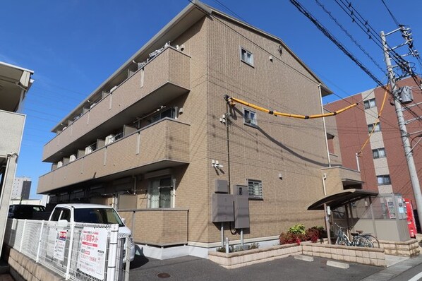 グランモア IIIの物件外観写真